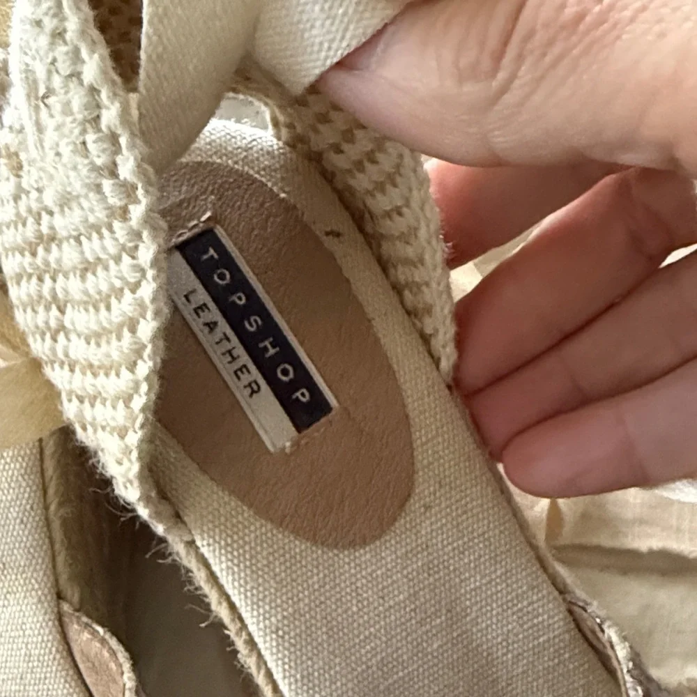 Topshop Snakeskin pattern leather Cream Espadrilles- worn a few times. 90 retail